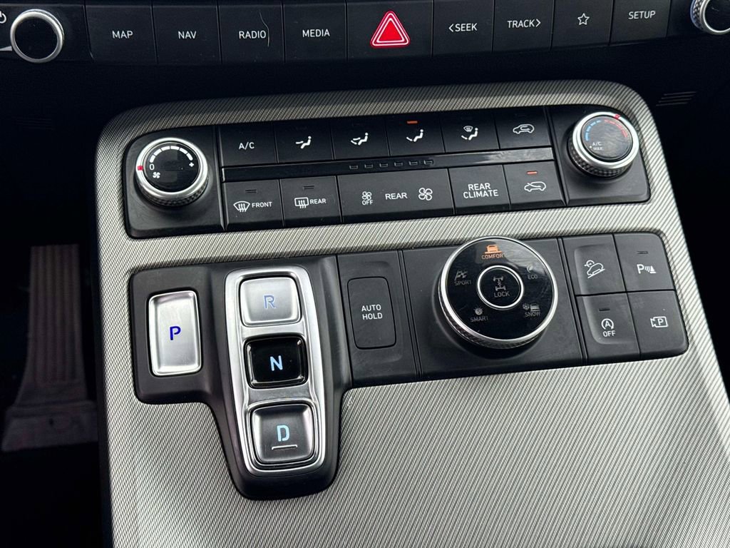 Used 2023 Hyundai Palisade SE w/ Cargo Package image 27