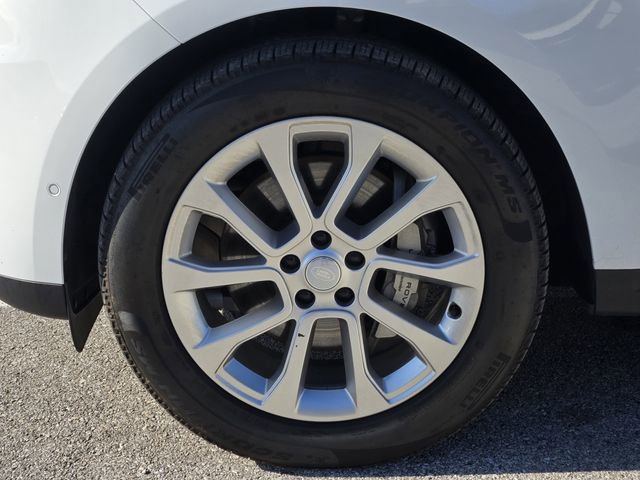 Used 2025 Land Rover Range Rover Sport SE image 11