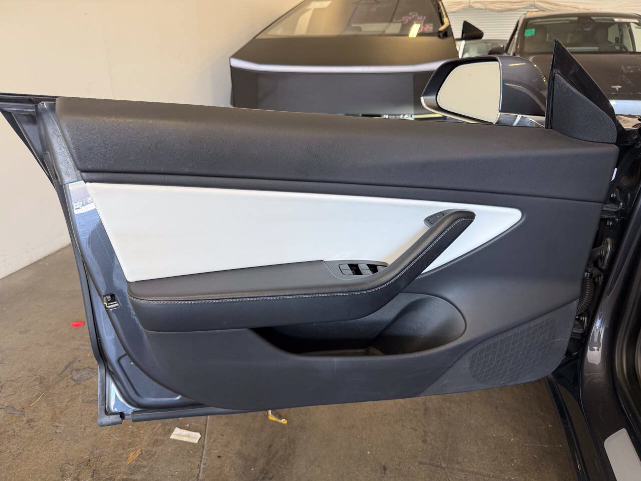 Used 2018 Tesla Model 3 Performance AWD/4WD image 19