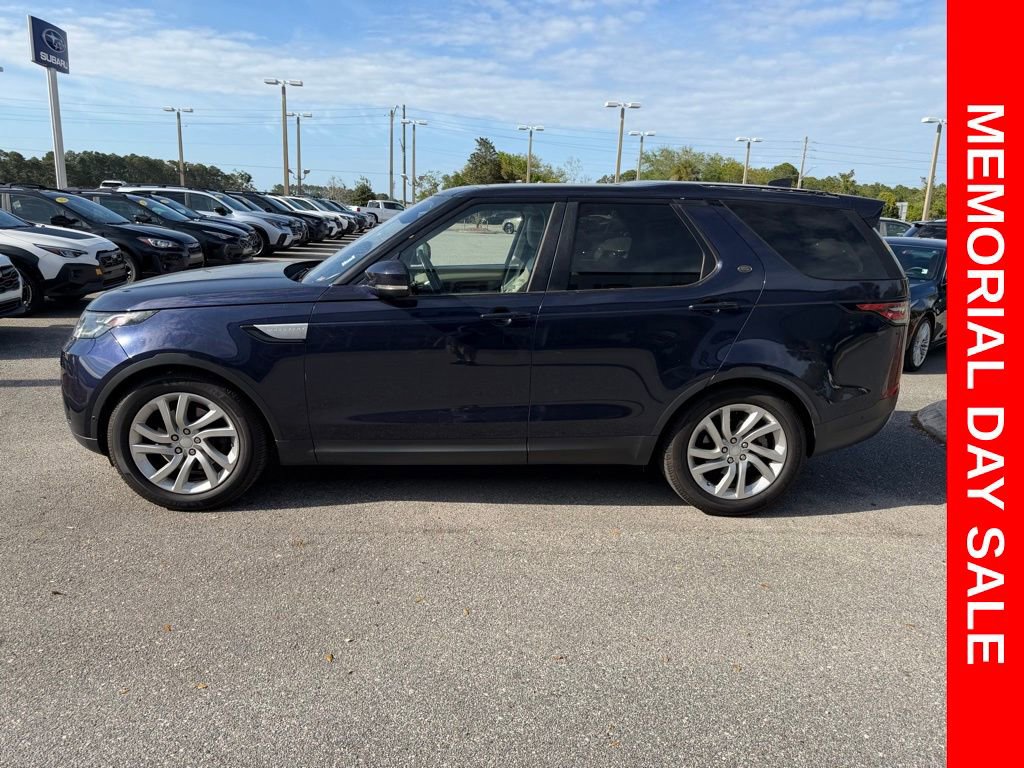 Used 2018 Land Rover Discovery HSE AWD/4WD image 12