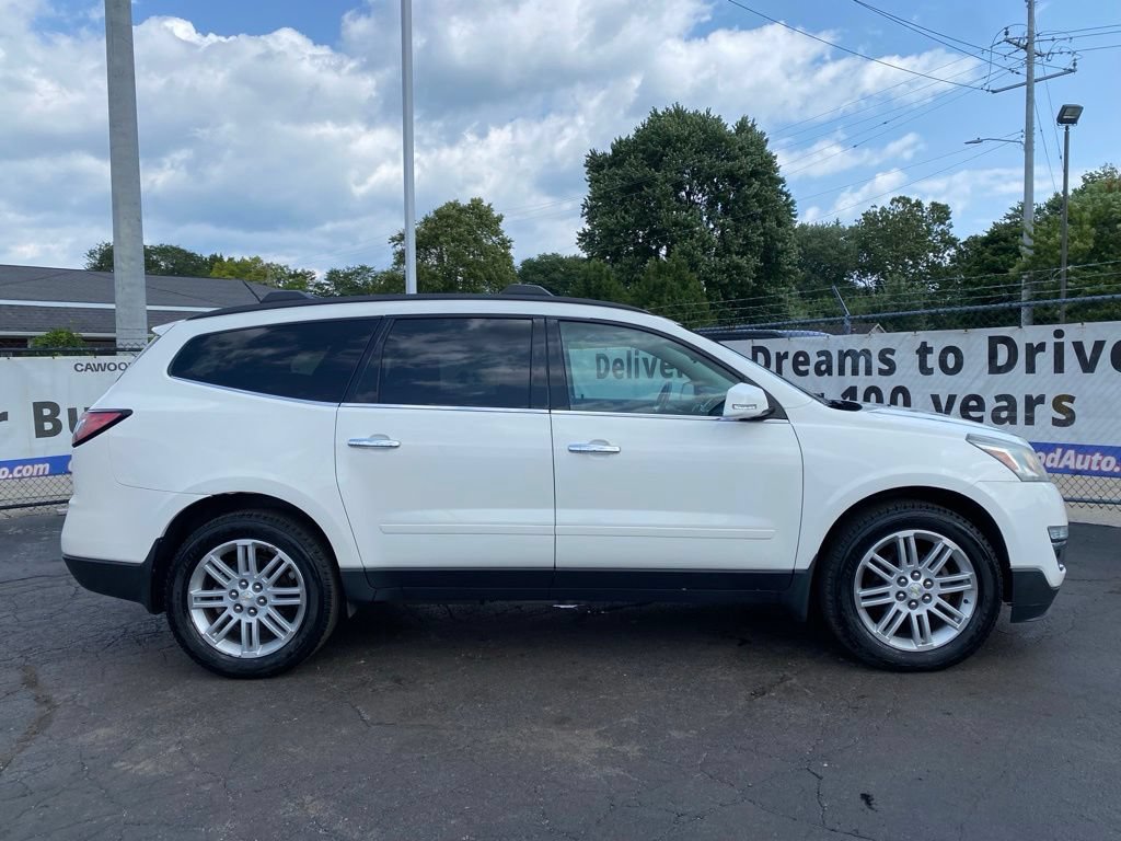 Used 2015 Chevrolet Traverse LT AWD/4WD image 2
