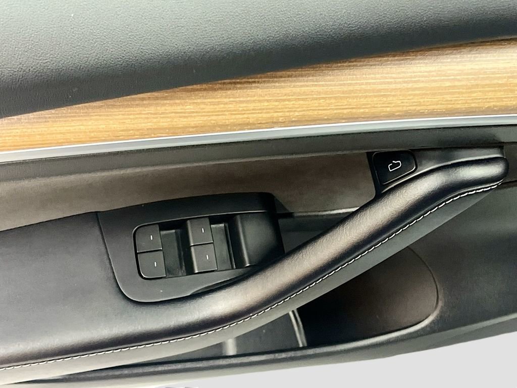 Used 2023 Tesla Model 3 Performance image 17
