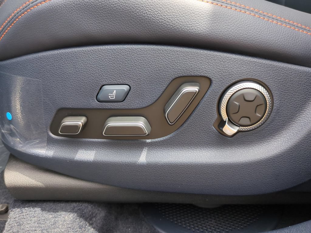 New 2026 Genesis GV70 2.5T Sport Prestige AWD/4WD image 17