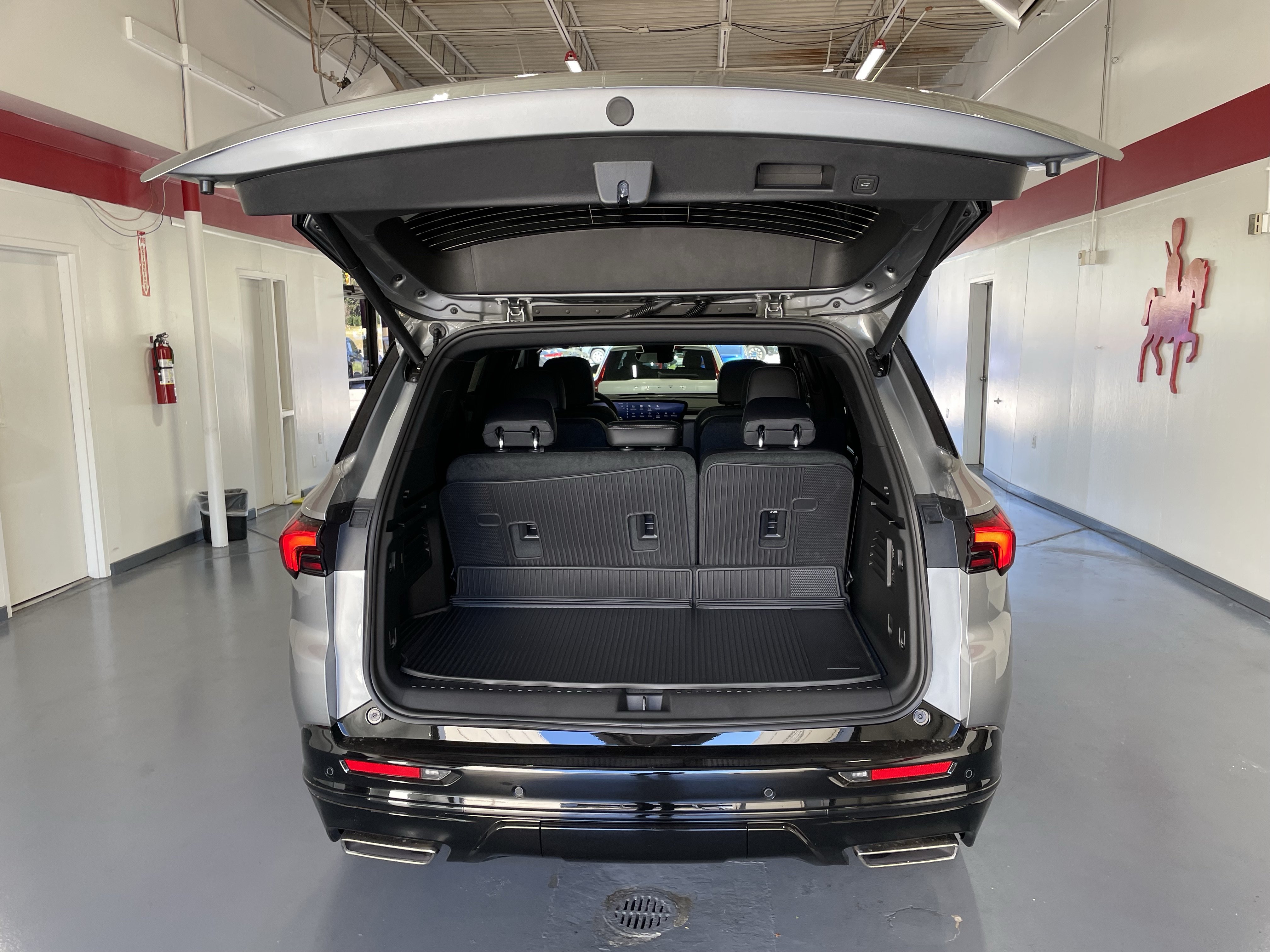 New 2026 Buick Enclave Sport Touring w/ Power Package image 7