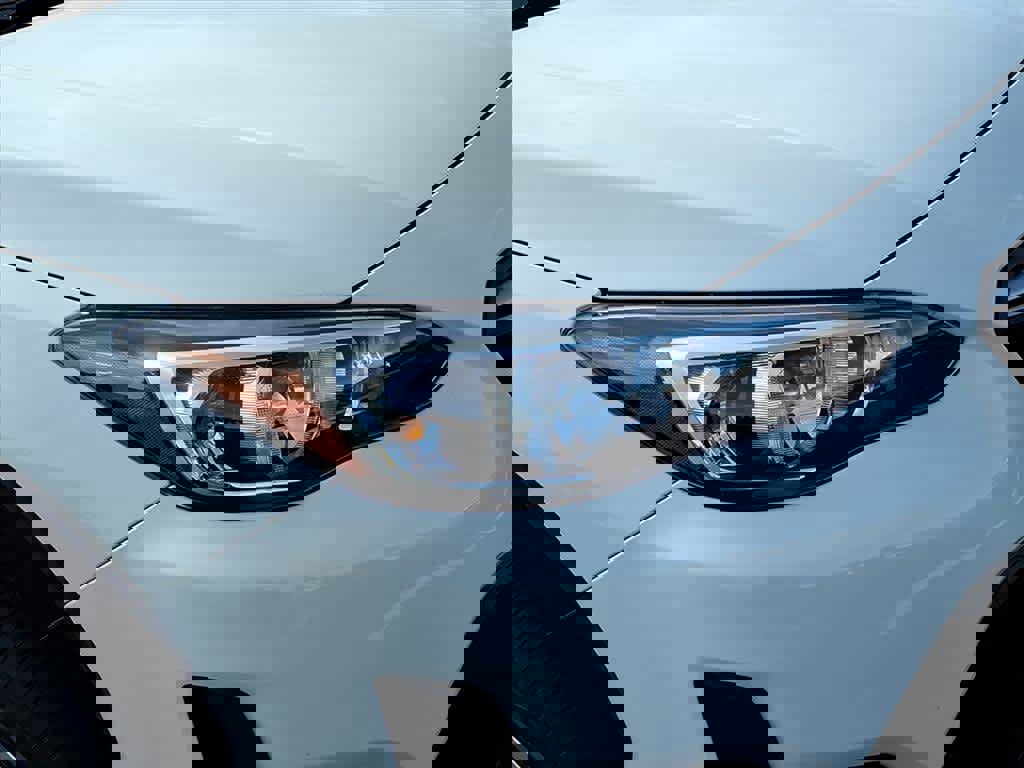 Certified 2021 Subaru Crosstrek 2.0i Premium image 9