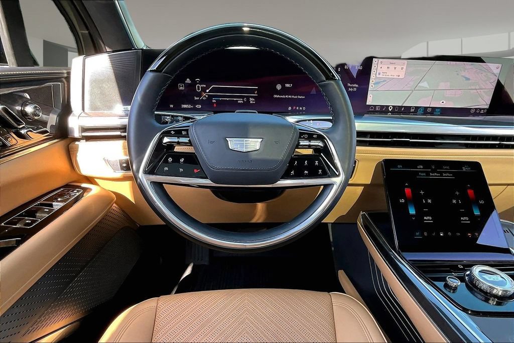 Used 2025 Cadillac Escalade IQ Sport 2 AWD/4WD image 5