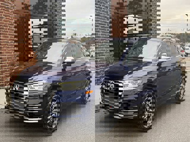 Used 2018 Audi SQ5 Premium Plus image 1