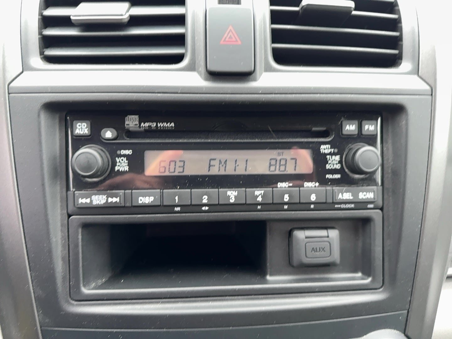 Used 2010 Honda CR-V LX image 27