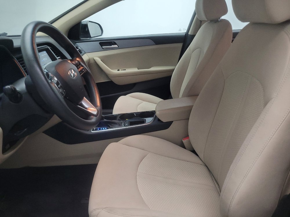 Used 2018 Hyundai Sonata SE FWD image 17