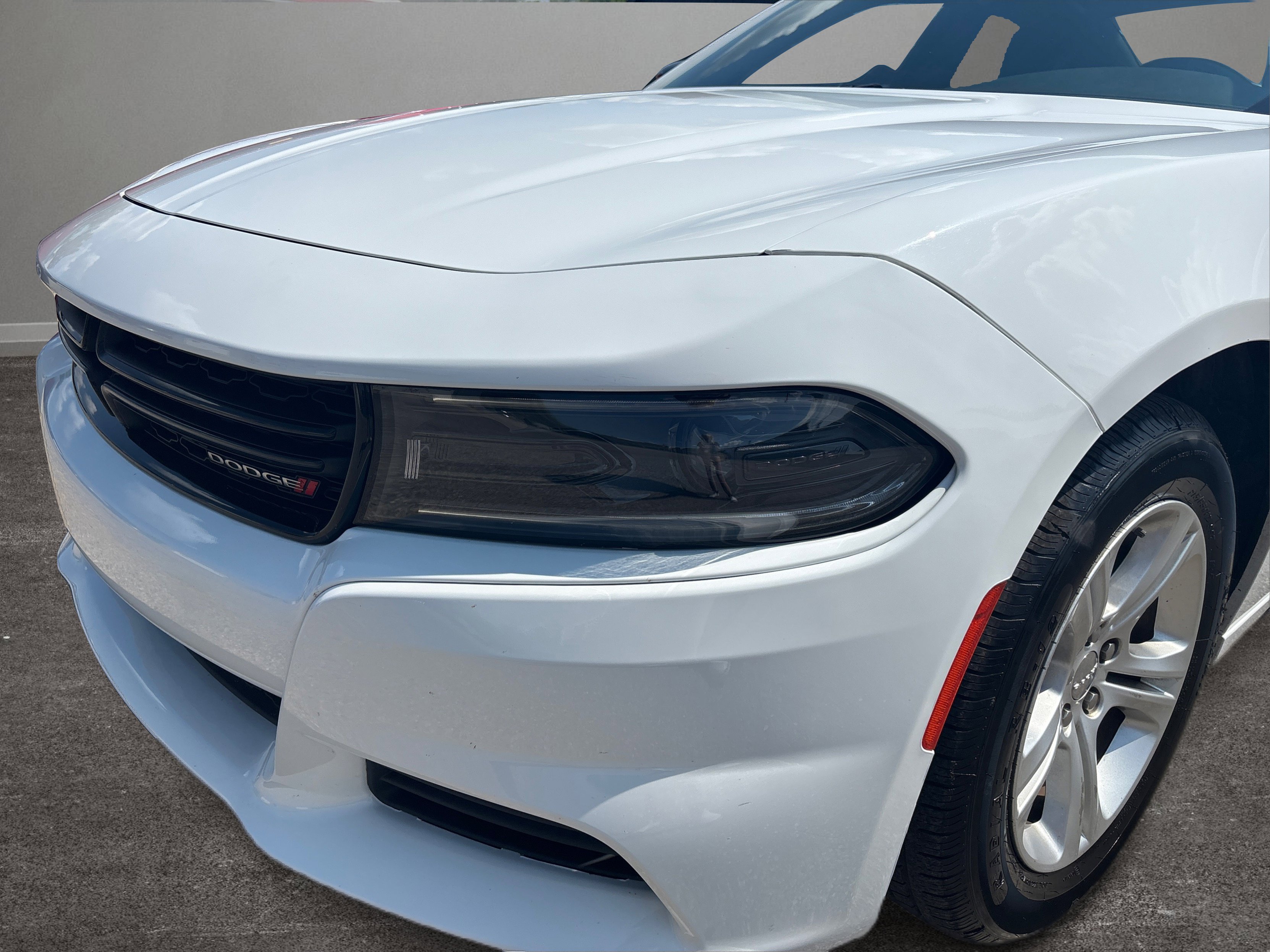 Used 2023 Dodge Charger SXT image 32