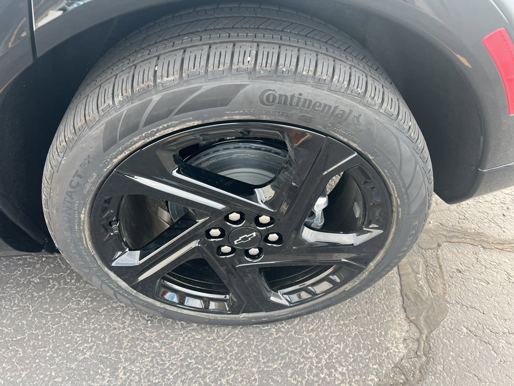 New 2026 Chevrolet Equinox EV RS image 8