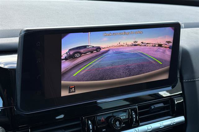 New 2026 Nissan Pathfinder SV image 22