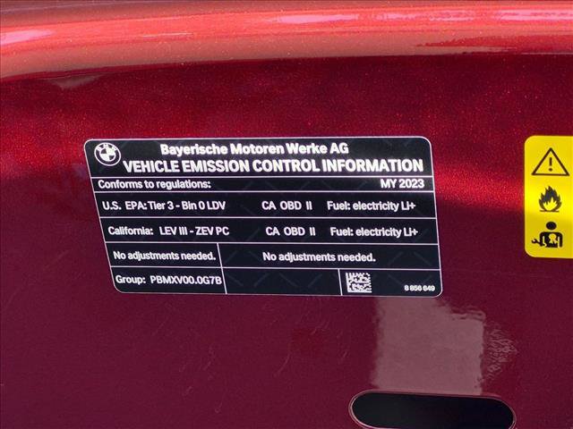 Certified 2023 BMW i7 xDrive60 AWD/4WD image 28