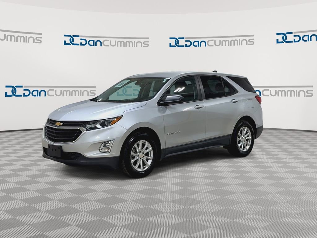 Used 2020 Chevrolet Equinox LS w/ LS Convenience Package image 4