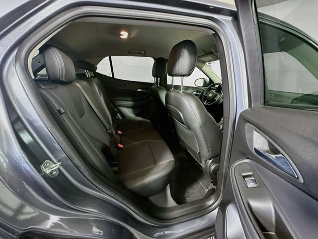 Used 2022 Buick Encore GX Preferred w/ Cold Weather Comfort Package AWD/4WD image 26