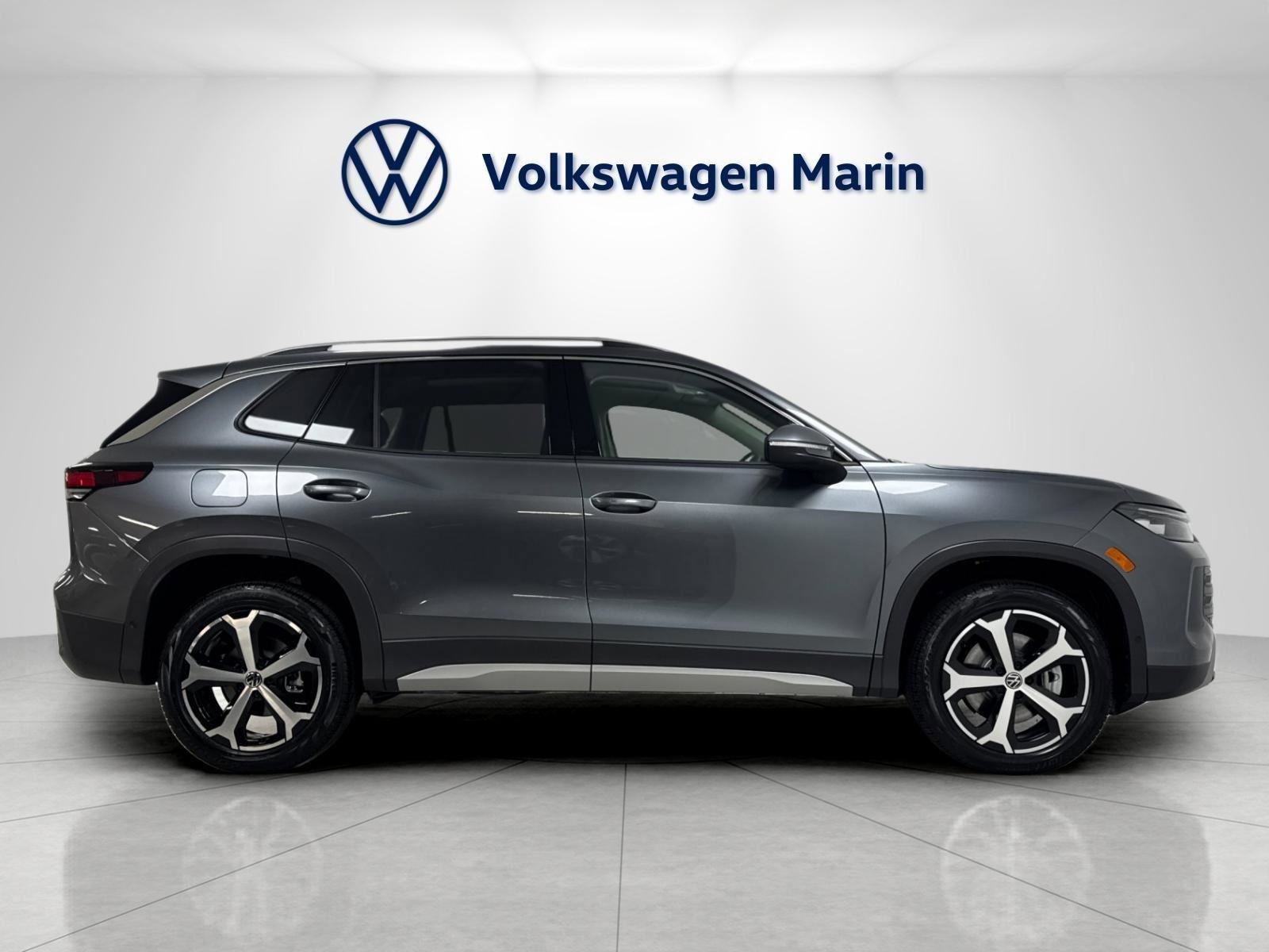 New 2026 Volkswagen Tiguan SE AWD/4WD image 6