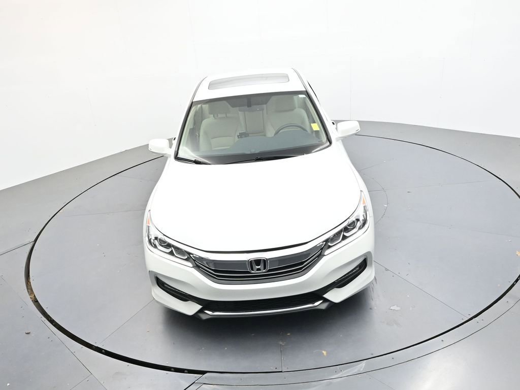 Used 2017 Honda Accord EX-L image 24