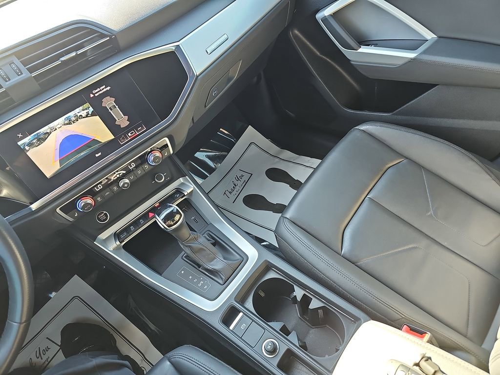 Used 2021 Audi Q3 2.0T Premium w/ Convenience Package image 29