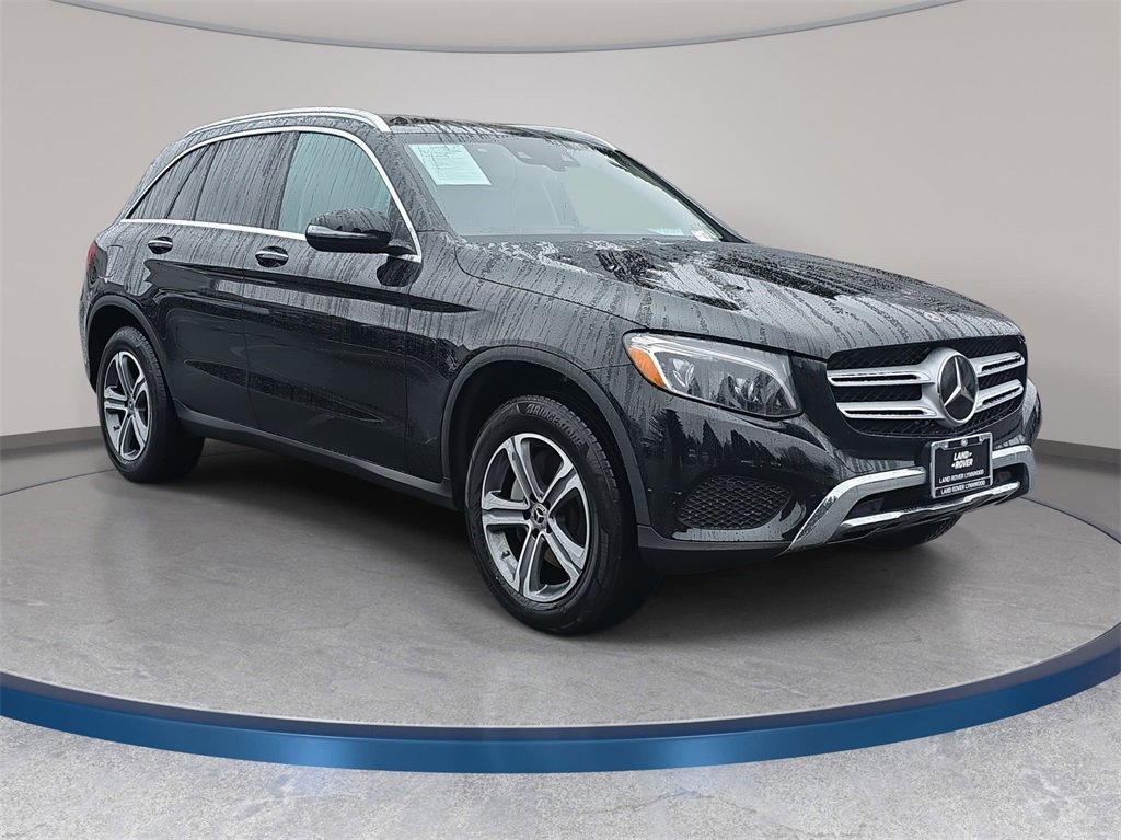 Used 2019 Mercedes-Benz GLC 300 4MATIC image 4