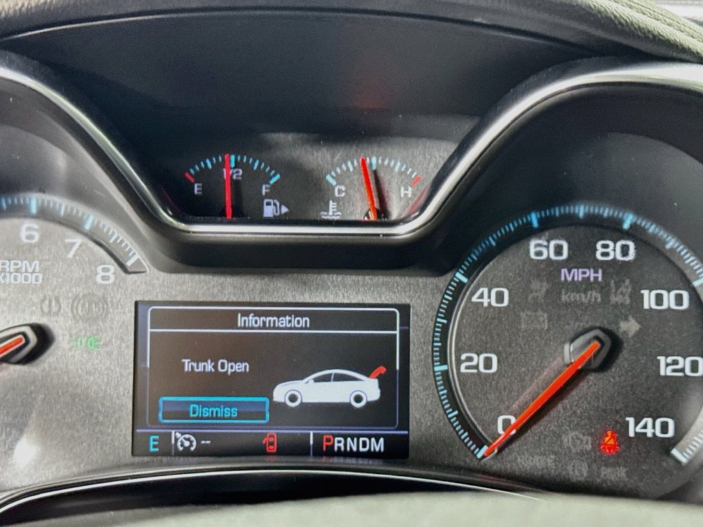 Used 2018 Chevrolet Impala LT FWD image 15