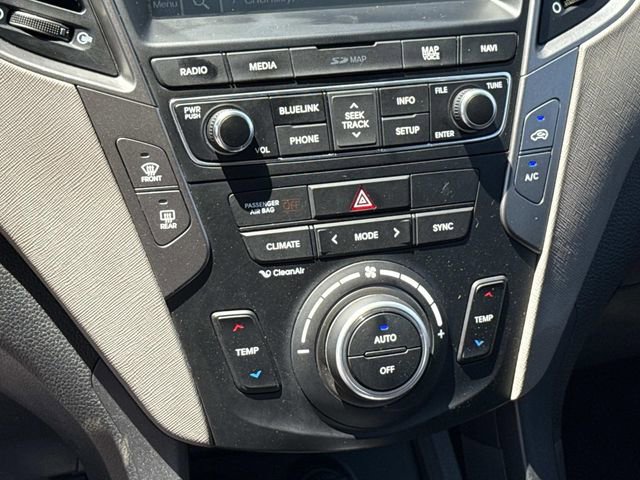 Used 2017 Hyundai Santa Fe Sport w/ 2.4L Tech Package 04 AWD/4WD image 22
