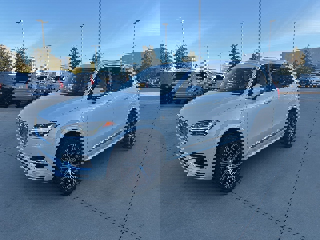 Certified 2025 Volvo XC90 T8 Ultra w/ Protection Package Premier