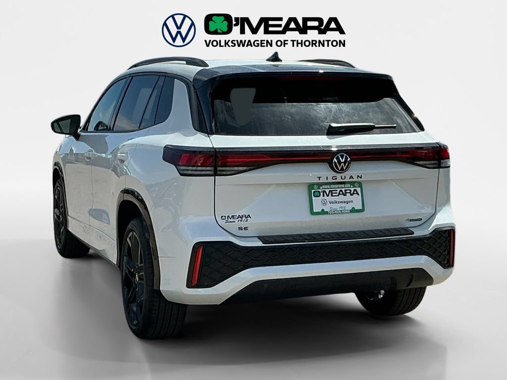 New 2026 Volkswagen Tiguan SE R-Line AWD/4WD image 3