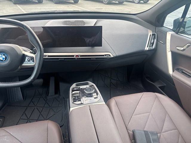 Certified 2024 BMW iX xDrive50 AWD/4WD image 20