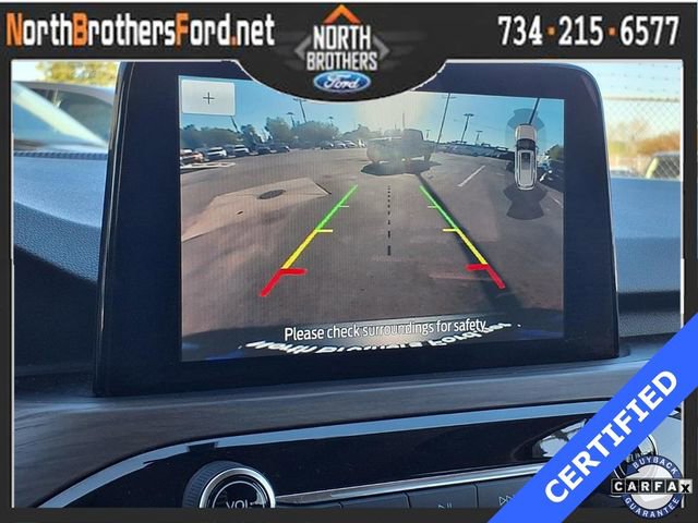 Used 2020 Ford Escape Titanium image 5