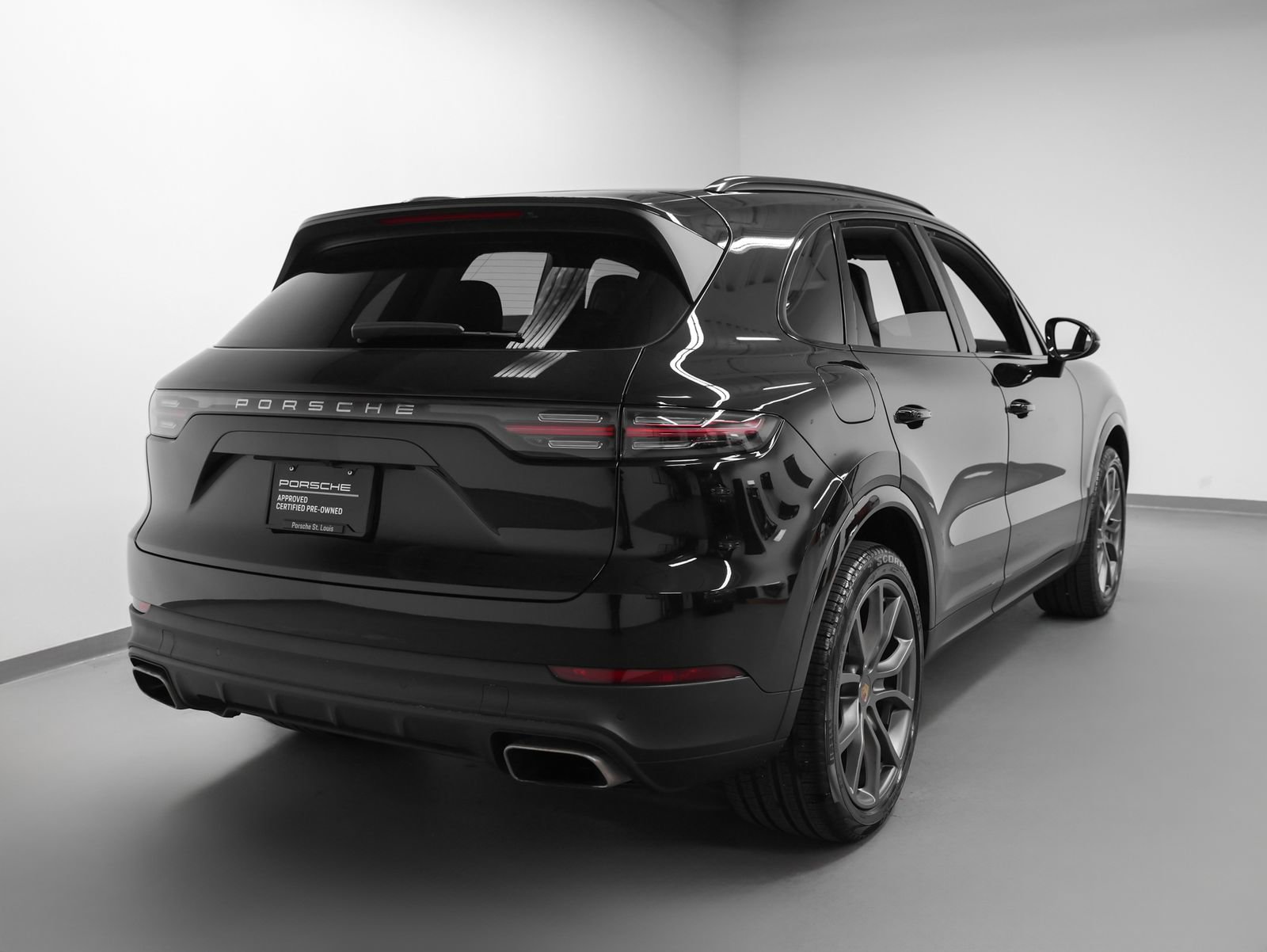 Certified 2019 Porsche Cayenne image 12