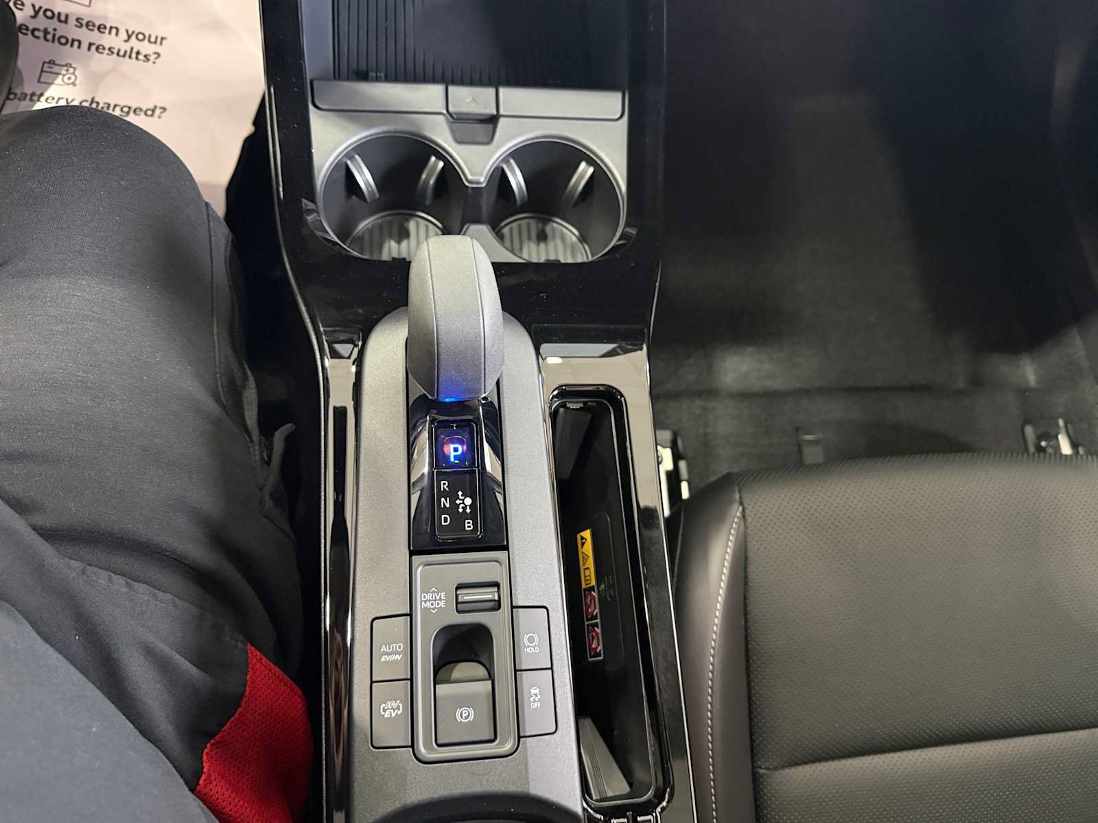 New 2026 Toyota Prius Plug-In Hybrid FWD image 18