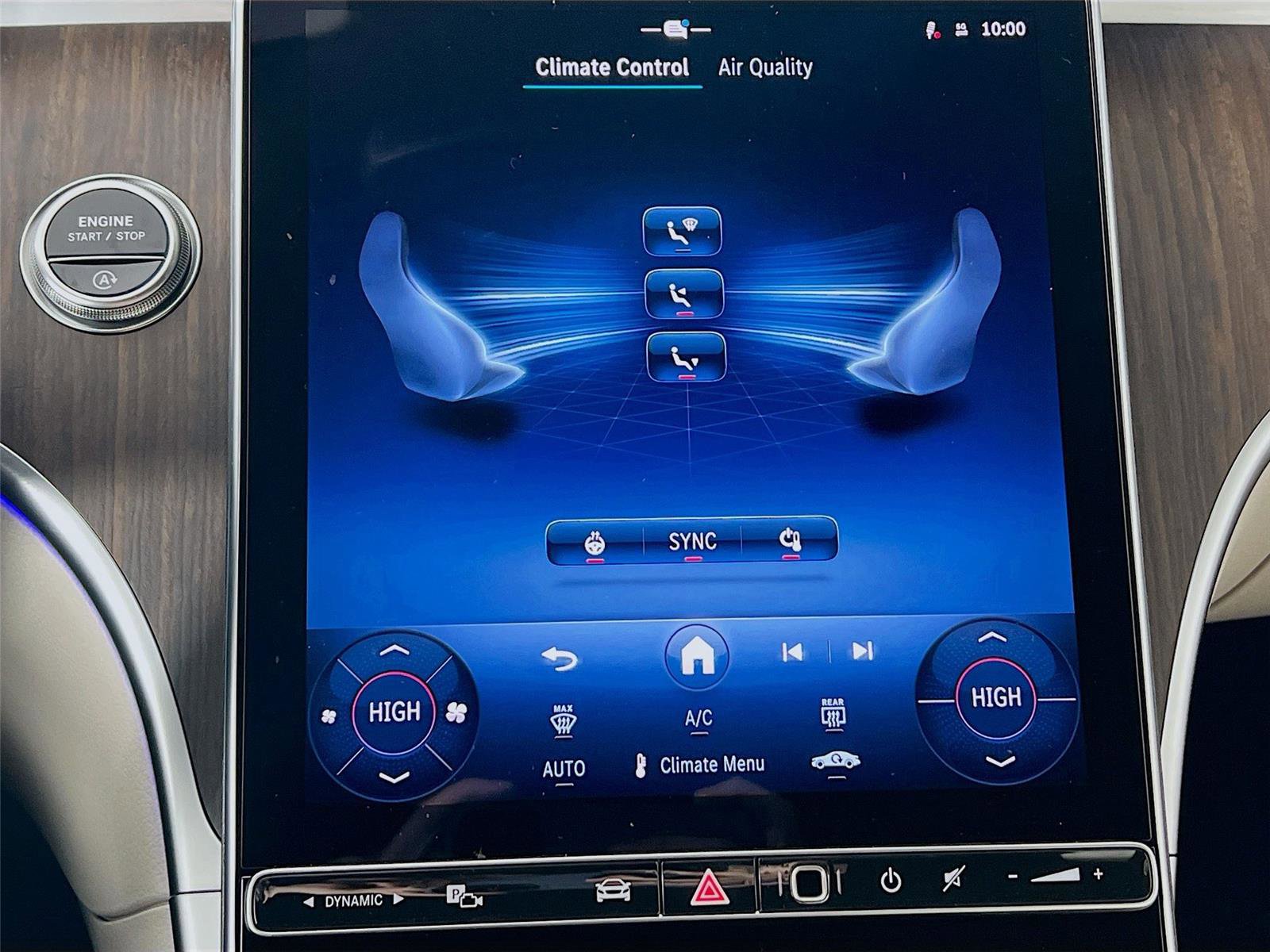 New 2026 Mercedes-Benz C 300 4MATIC Sedan image 16