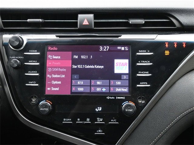 Used 2018 Toyota Camry L image 21