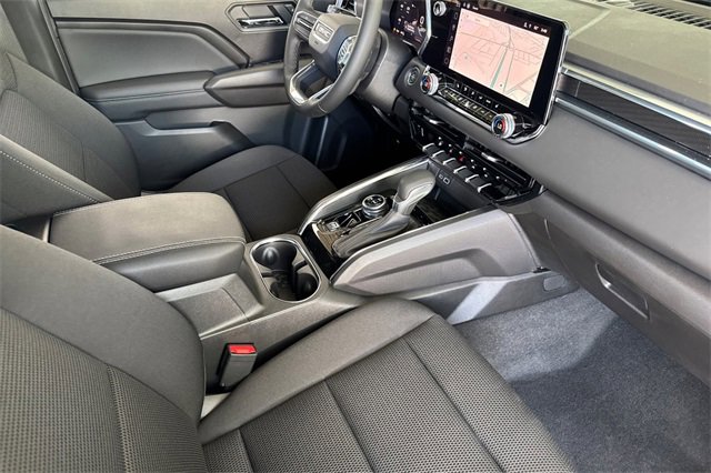 New 2025 GMC Canyon Elevation w/ Convenience Package image 15