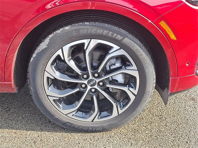 Used 2024 Lincoln Nautilus Reserve image 8