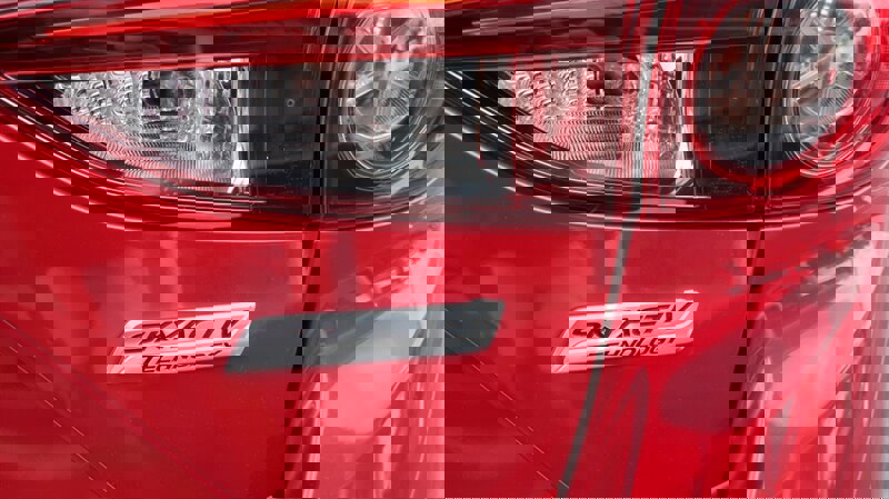 Used 2014 MAZDA MAZDA3 i Touring w/ Technology Package image 8