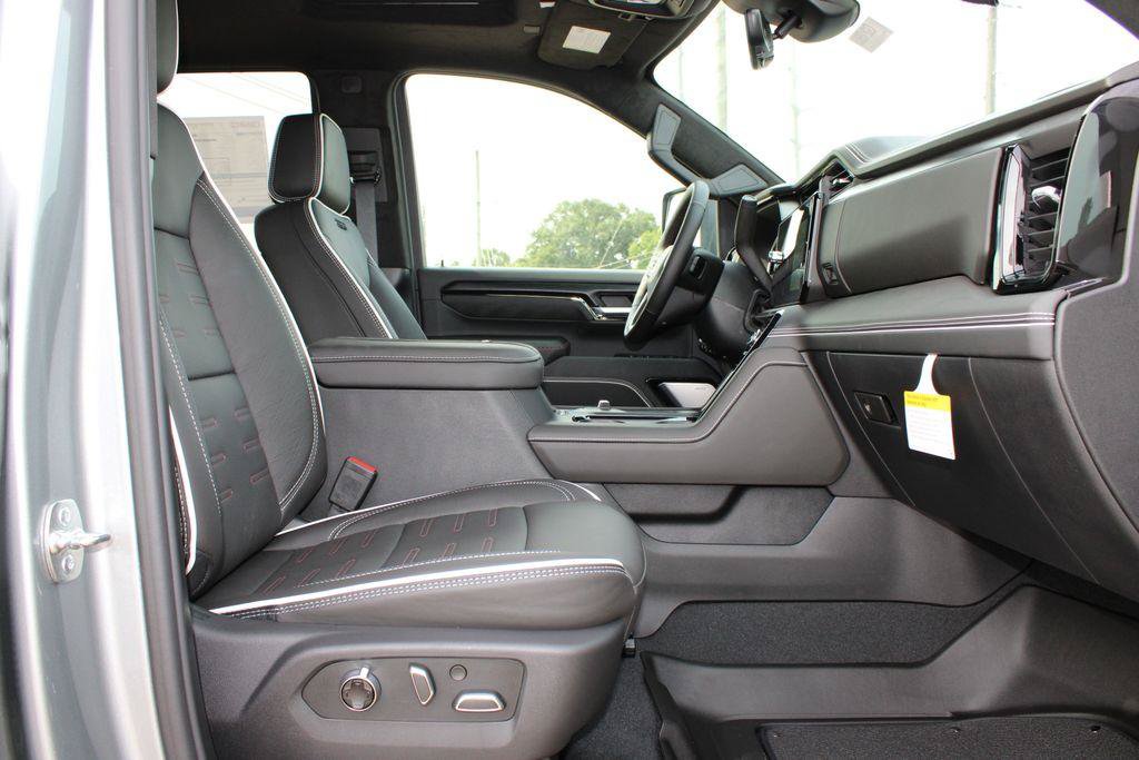 New 2026 GMC Sierra 2500 AT4X AWD/4WD image 7