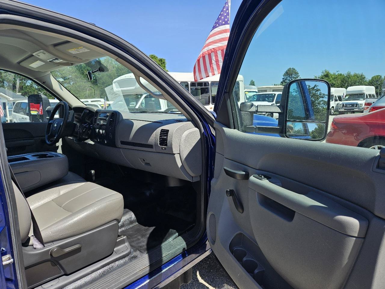 Used 2014 Chevrolet Silverado 3500 W/T w/ Skid Plate Package AWD/4WD image 40