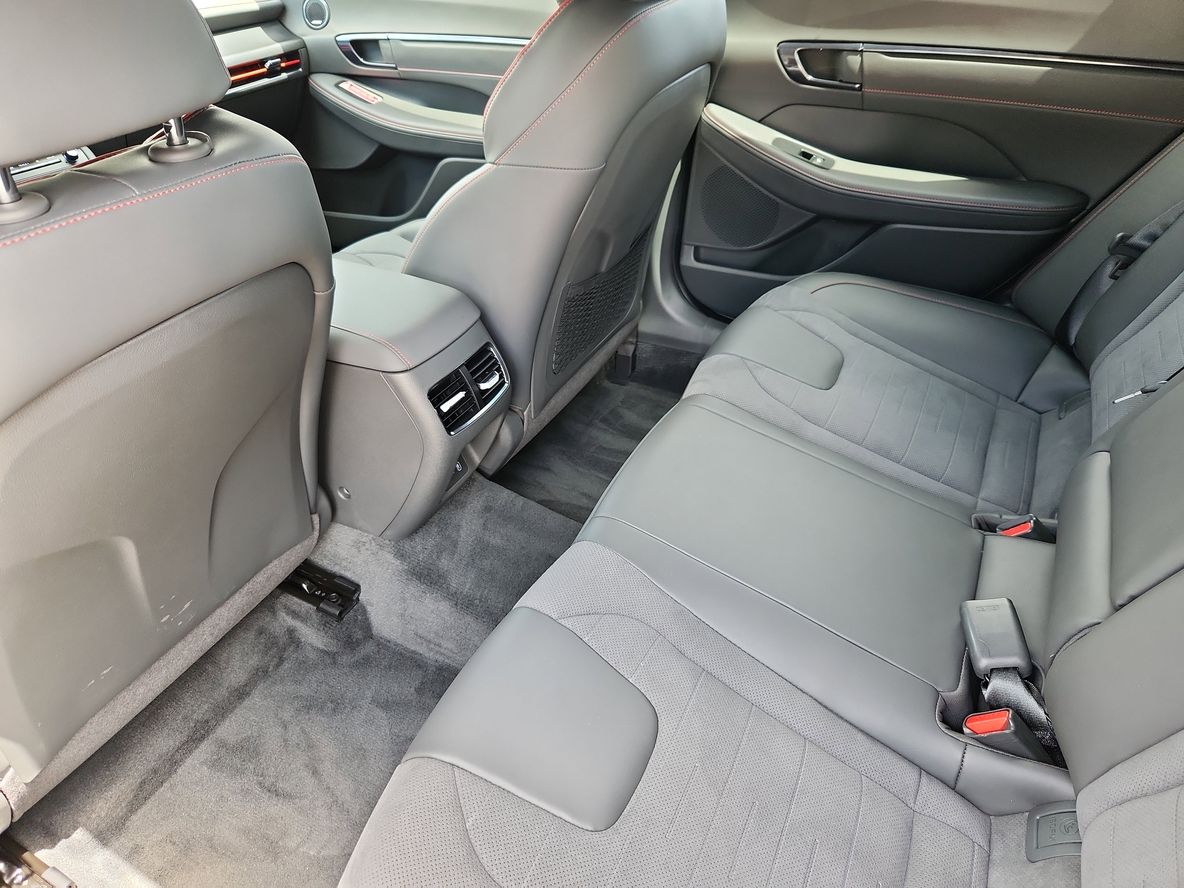Used 2025 Hyundai Sonata N Line FWD image 14