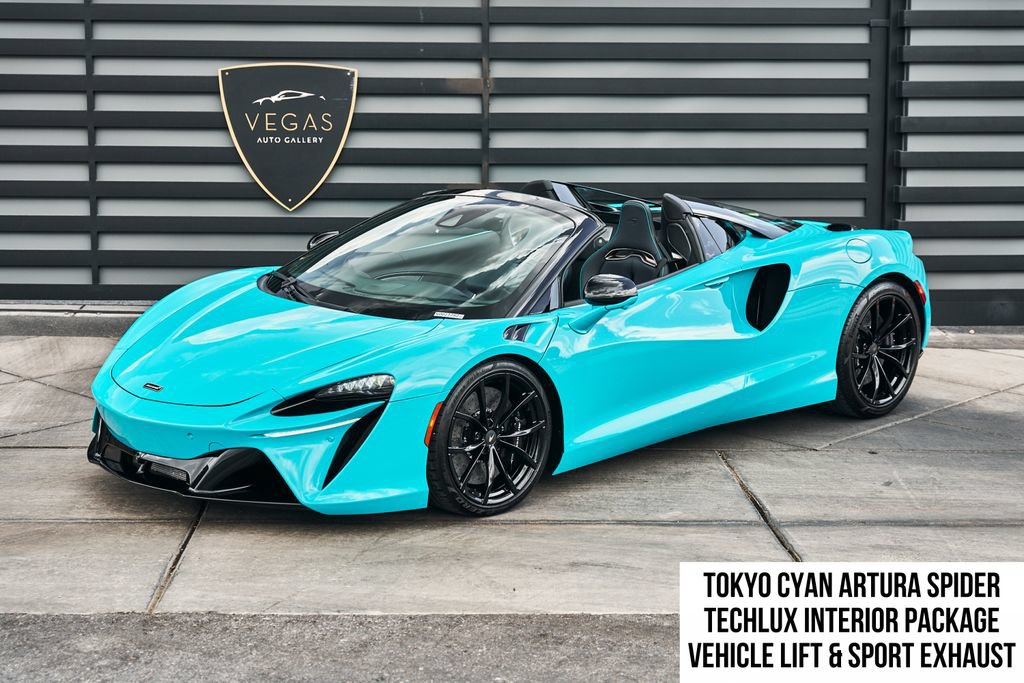 Used 2025 McLaren Artura Spider RWD image 1