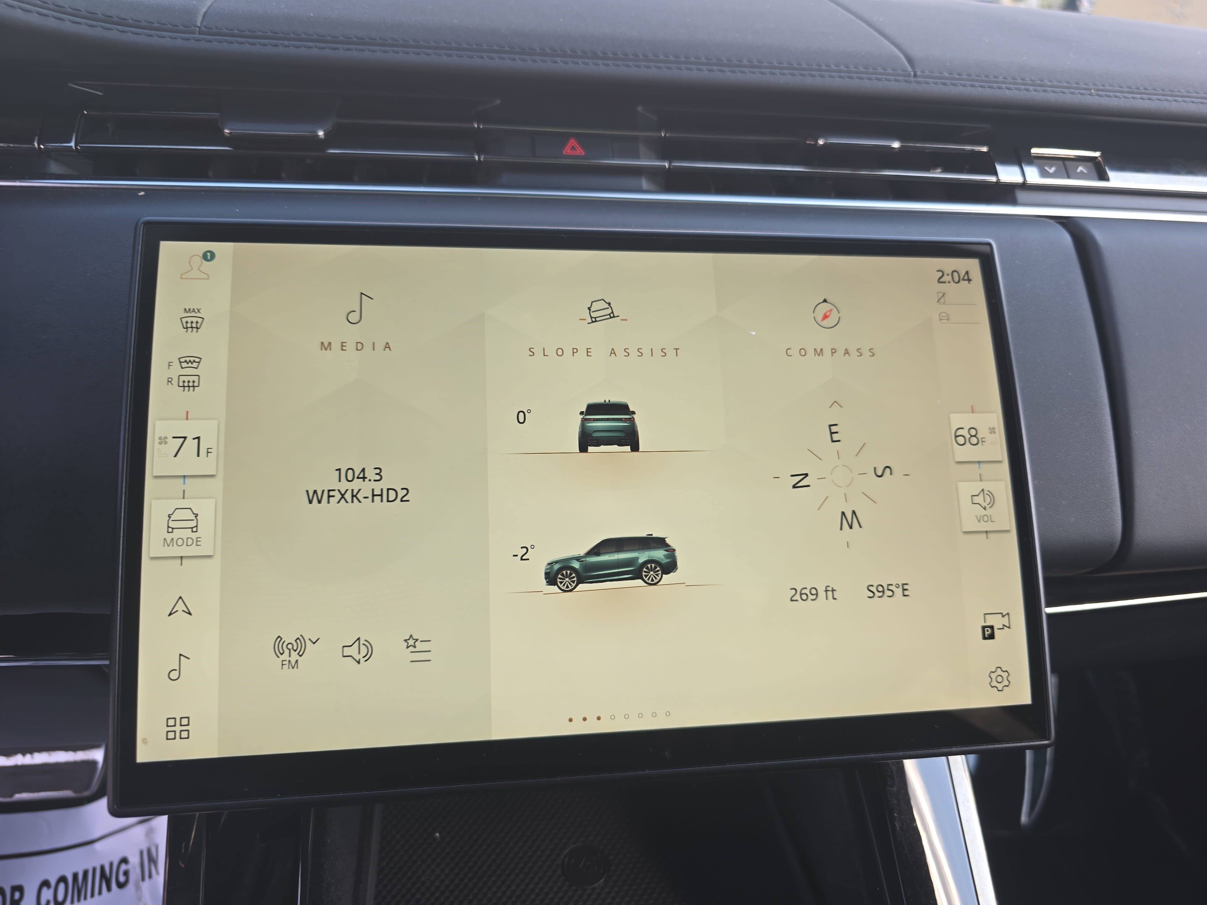 Used 2024 Land Rover Range Rover Sport Dynamic SE image 20