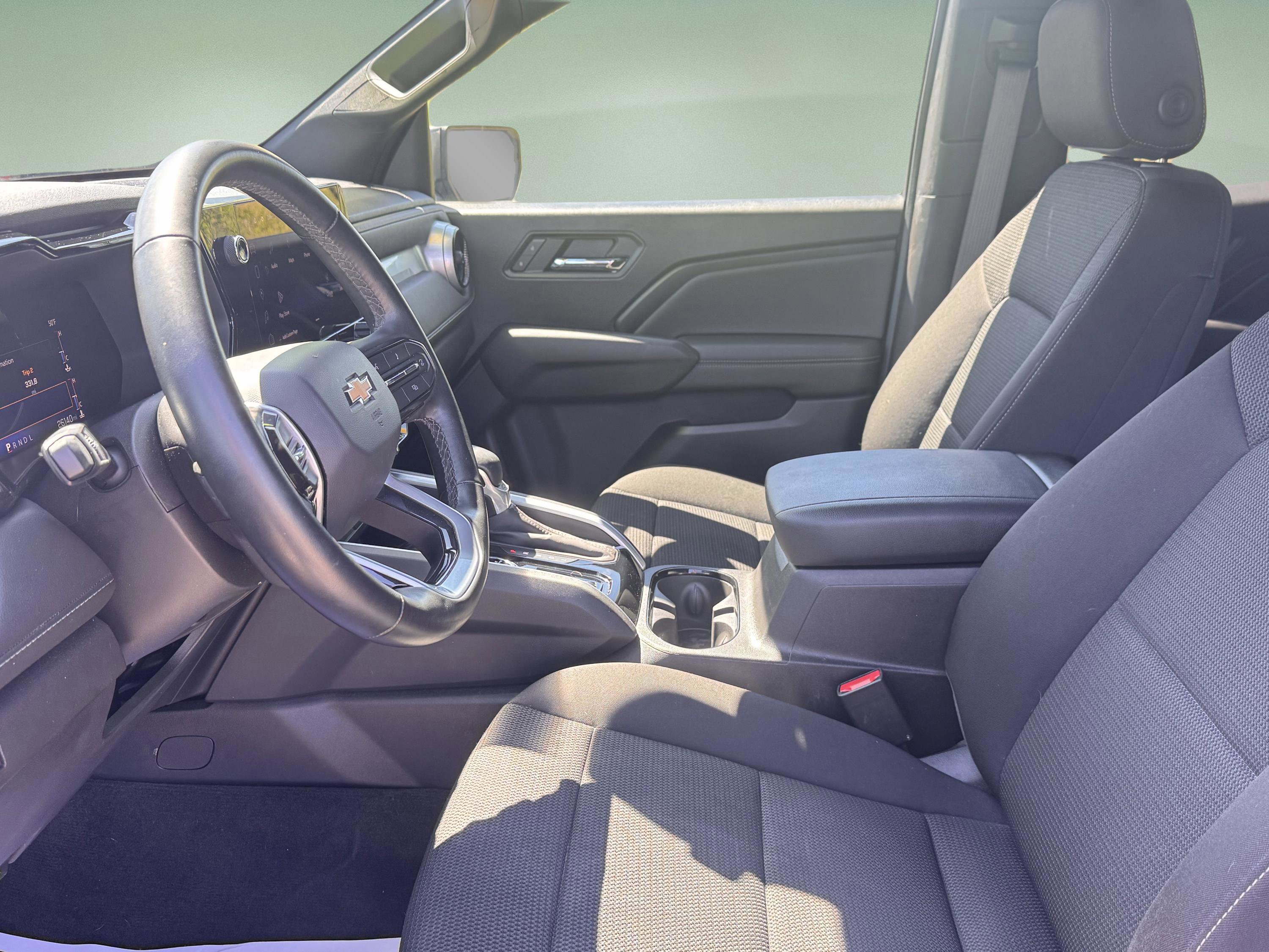 Used 2023 Chevrolet Colorado LT w/ LT Convenience Package AWD/4WD image 22