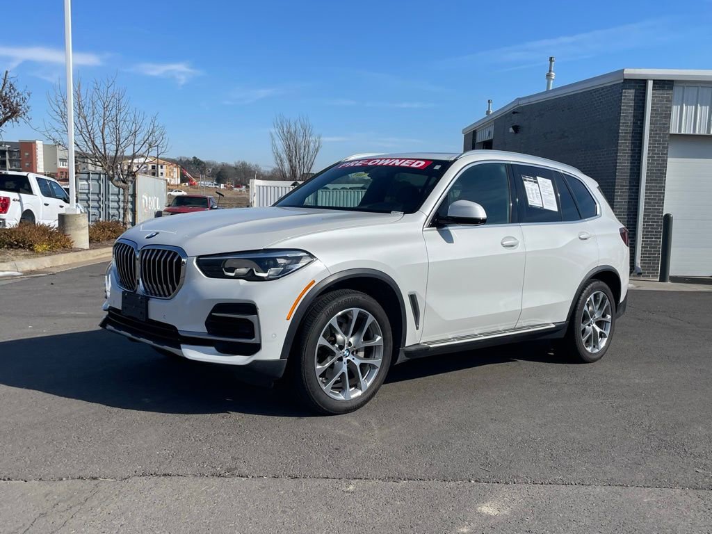 Used 2023 BMW X5 sDrive40i image 3