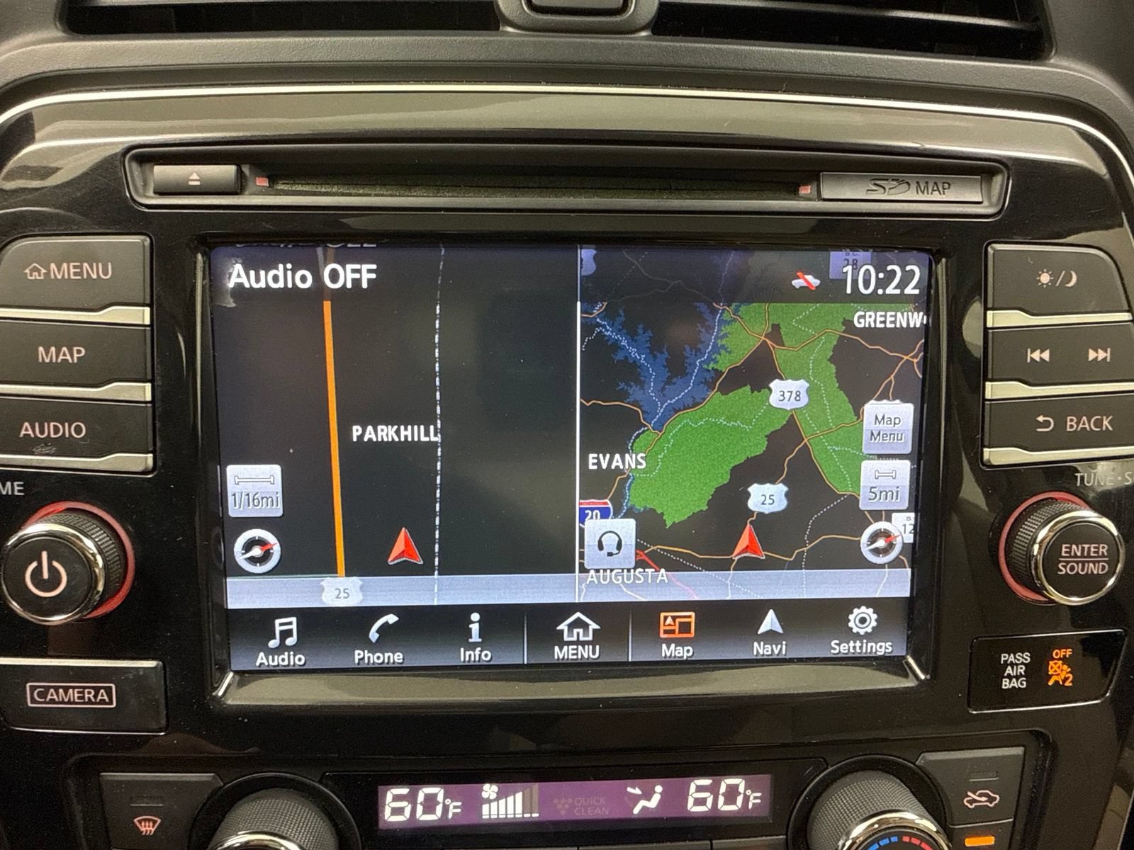 Used 2017 Nissan Maxima Platinum w/ Interior Lighting Package FWD image 25