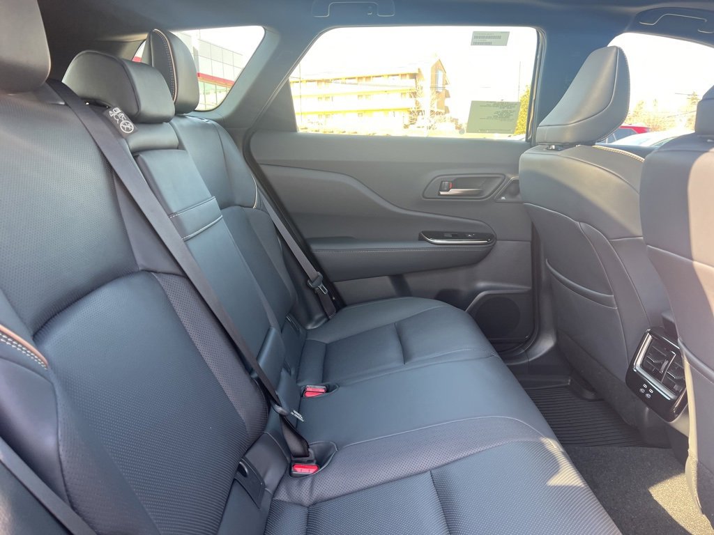 New 2025 Toyota Crown Signia image 10