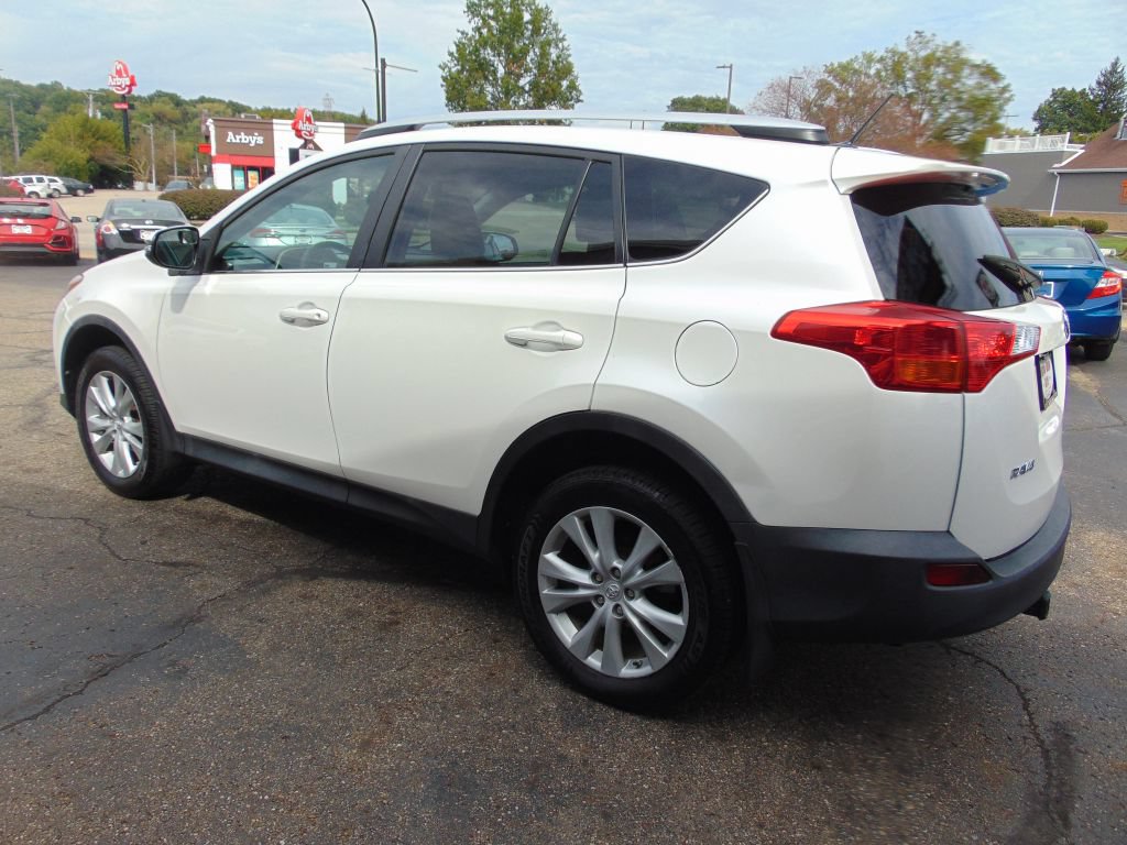 Used 2014 Toyota RAV4 Limited w/ Technology Package AWD/4WD image 8