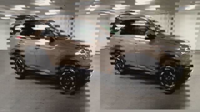 Used 2024 Nissan Pathfinder Rock Creek image 2