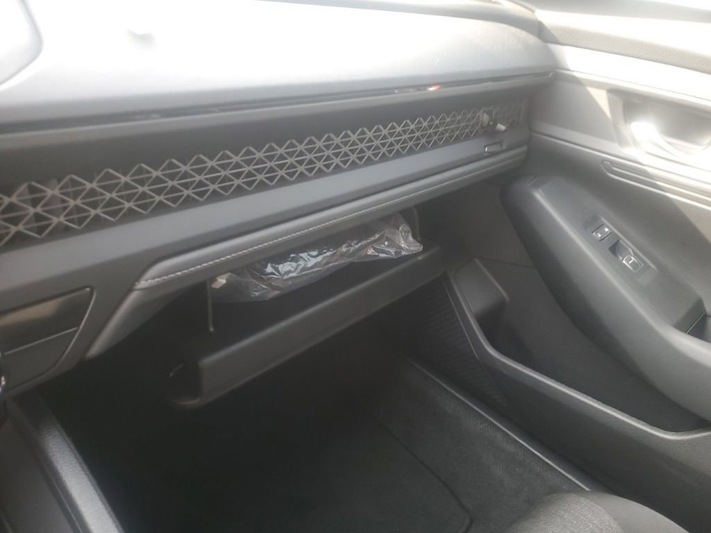 Used 2025 Honda Accord LX image 20