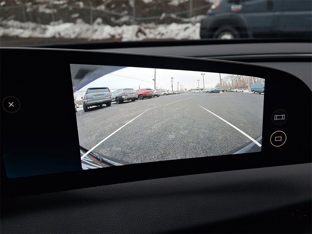 Used 2024 Lucid Air Touring image 19