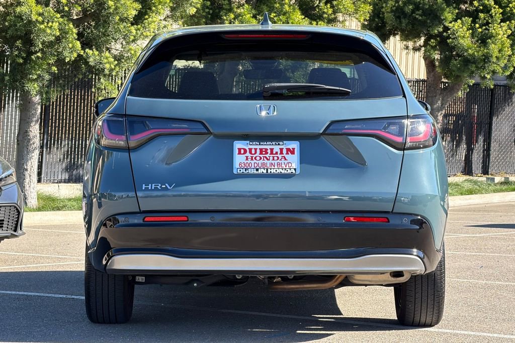 Certified 2024 Honda HR-V EX-L image 5